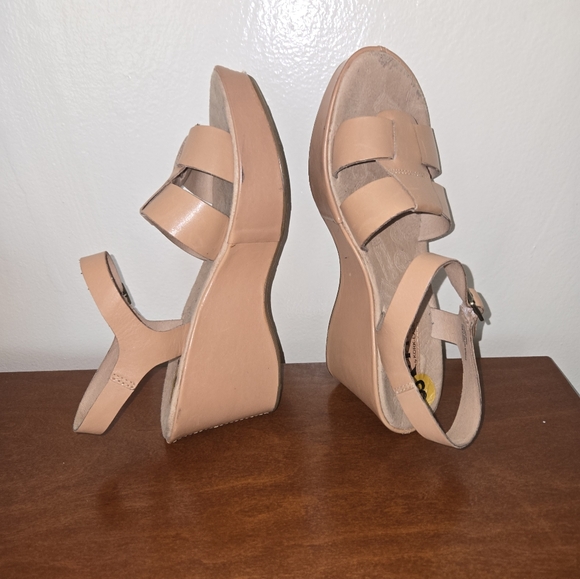 Women's Leather Wedge Heel Korks Sandals - Picture 2 of 10